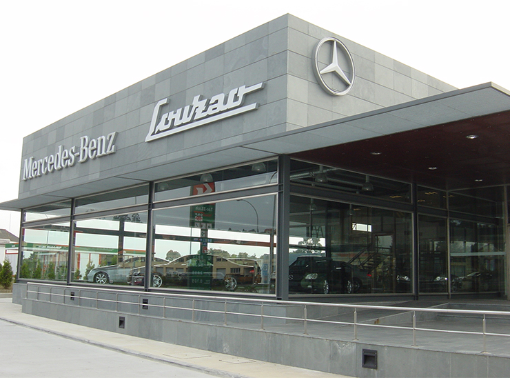 Car Dealership aluminum honeycomb stone panel curtainwall